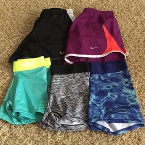 NIKE SHORTS